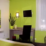 Notre Dame Otel 3*