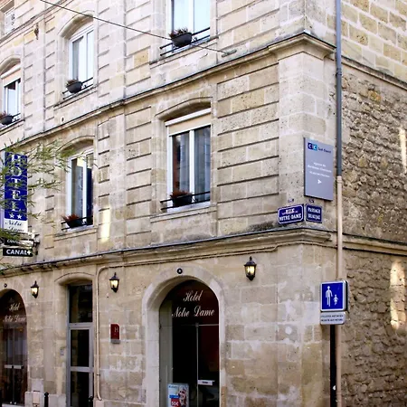 Notre Dame 호텔 3*
