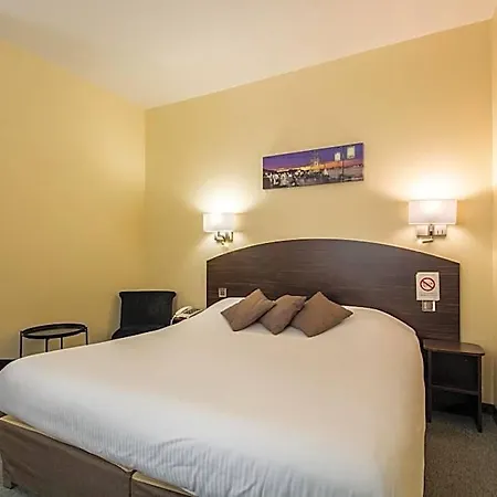 Notre Dame Hotel 3*
