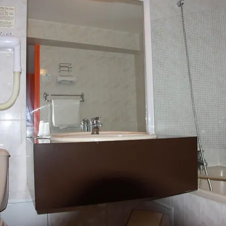 Notre Dame Ξενοδοχείο 3*