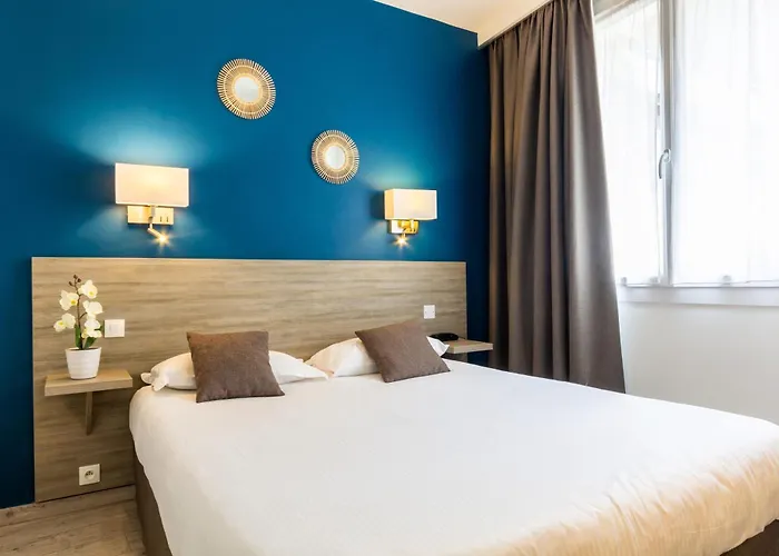 Hotell Notre Dame 3*