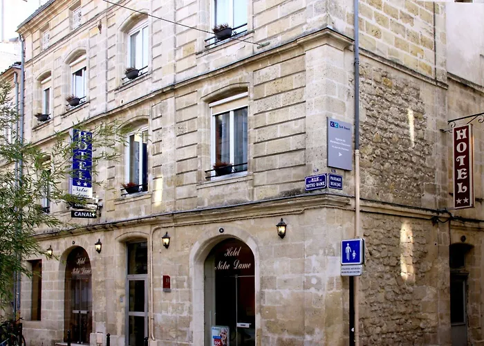 Notre Dame 호텔 3*