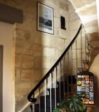 Notre Dame Hotell